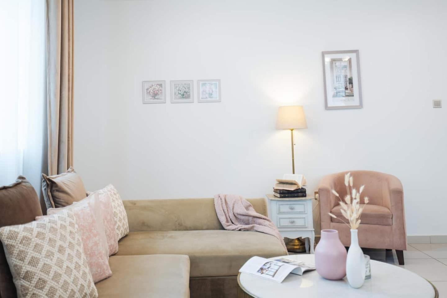 Charming Warm Suite With Amazing Views Of The City Dubai Exterior photo